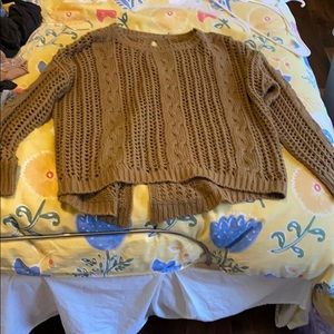 Loose fisherman’s type sweater